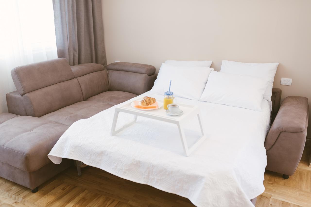 Apartment Luxury Explorer Podgorica Exterior foto